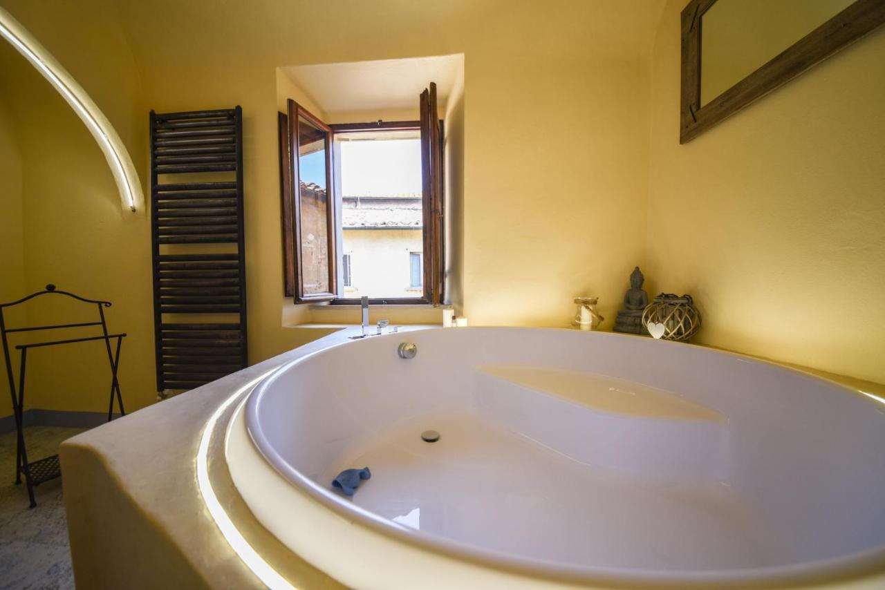 Il Sogno Di Annalisa Suite โวลแตร์รา ภายนอก รูปภาพ