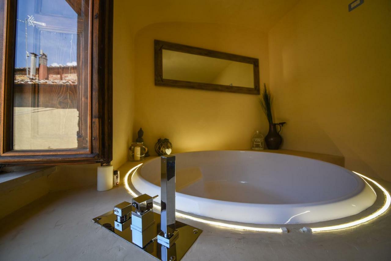 Il Sogno Di Annalisa Suite โวลแตร์รา ภายนอก รูปภาพ